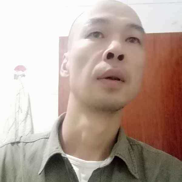 49岁岁福建单身帅哥 - 汕尾吉缘网