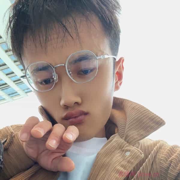 31岁岁贵州单身帅哥 - 汕尾吉缘网